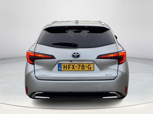 Toyota Corolla Touring Sports Hybrid 140 Dynamic ActivLease financial lease