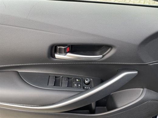 Toyota Corolla Touring Sports Hybrid 140 Dynamic ActivLease financial lease