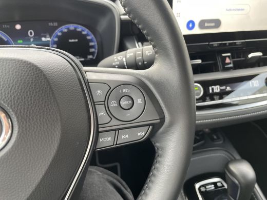 Toyota Corolla Touring Sports Hybrid 140 Dynamic ActivLease financial lease