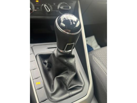 Volkswagen Polo 1.0 TSI 95PK R-Line Edition | ADAPT. CRUISE | APP. CONNECT | AIRCO | BLUETOOTH | DAB+ ActivLease financial lease