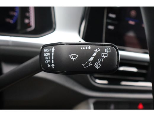 Volkswagen T-Roc 149PK 1.5 TSI Life Edition | Aanhanger assistent | Achteruitrijcamera | Cruise control adaptief ActivLease financial lease