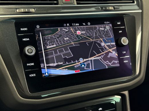 Volkswagen Tiguan 1.4 TSI 245pk eHybrid R-Line Business+ Getinte ramen achter | Lederen bekleding | Navigatiesysteem ActivLease financial lease