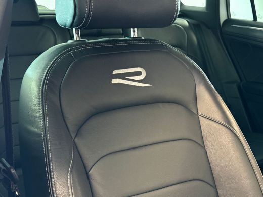 Volkswagen Tiguan 1.4 TSI 245pk eHybrid R-Line Business+ Getinte ramen achter | Lederen bekleding | Navigatiesysteem ActivLease financial lease