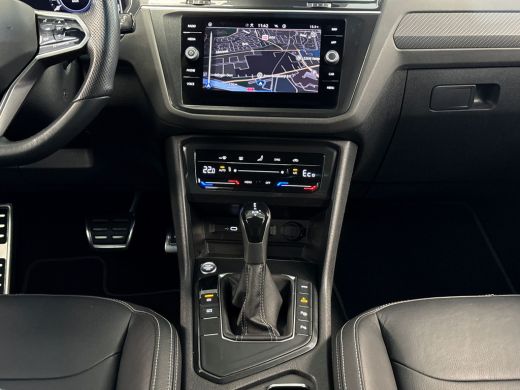 Volkswagen Tiguan 1.4 TSI 245pk eHybrid R-Line Business+ Getinte ramen achter | Lederen bekleding | Navigatiesysteem ActivLease financial lease