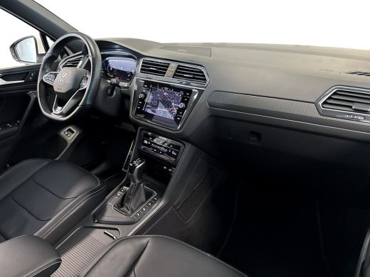 Volkswagen Tiguan 1.4 TSI 245pk eHybrid R-Line Business+ Getinte ramen achter | Lederen bekleding | Navigatiesysteem ActivLease financial lease