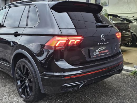 Volkswagen Tiguan 1.4 TSI eHybrid R-Line Panorama/Memory/HUD/Leder ActivLease financial lease