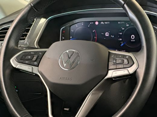 Volkswagen Tiguan 1.5 TSI 130pk Life Business Voorruit verwarmbaar / 'Tulsa', 17 inch lichtmetaal / Stoelverwarming ActivLease financial lease