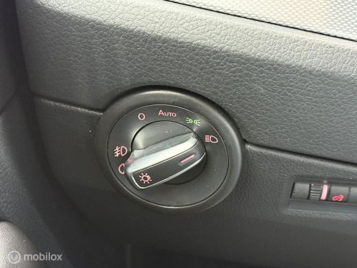 Volkswagen Transporter 2.0 TDI L2H1 DC Highline Caravelle ActivLease financial lease