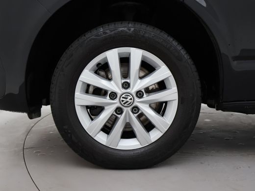 Volkswagen Transporter 2.0 TDI L2H1 HIGHLINE | LMV | TREKHAAK | APPLE CARPLAY | CAMERA | COMFORSTOELEN ActivLease financial lease