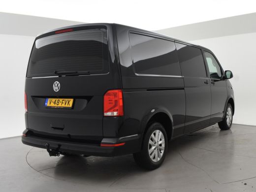 Volkswagen Transporter 2.0 TDI L2H1 HIGHLINE | LMV | TREKHAAK | APPLE CARPLAY | CAMERA | COMFORSTOELEN ActivLease financial lease
