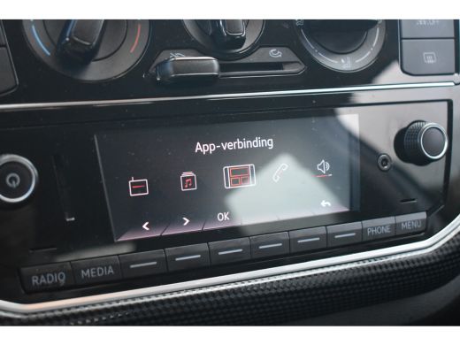 Volkswagen up! 1.0 MPI 65PK NAVI VIA APP | AIRCO | 14 INCH | DAB+ | START/ STOP SYSTEEM | LED ActivLease financial lease