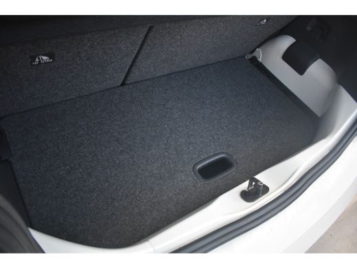 Volkswagen up! 1.0 MPI 65PK NAVI VIA APP | AIRCO | 14 INCH | DAB+ | START/ STOP SYSTEEM | LED ActivLease financial lease