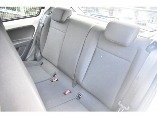 Volkswagen up! 1.0 MPI 65PK NAVI VIA APP | AIRCO | 14 INCH | DAB+ | START/ STOP SYSTEEM | LED ActivLease financial lease