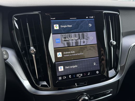 Volvo  V60 2.0 B3 Essential | Achterbank verwarmd | Achteruitrijcamera | Cruise control ActivLease financial lease