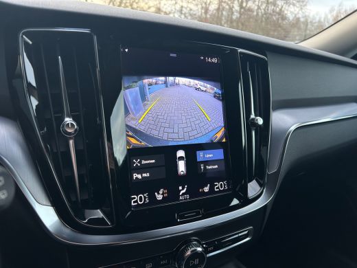Volvo  V60 2.0 B3 Momentum Advantage | Achteruitrijcamera | Apple Carplay/Android Auto|telefoonintegratie pr... ActivLease financial lease