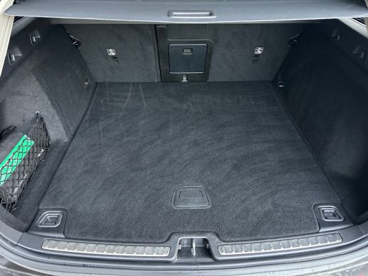 Volvo  V60 2.0 B3 Momentum Advantage | Achteruitrijcamera | Apple Carplay/Android Auto|telefoonintegratie pr... ActivLease financial lease