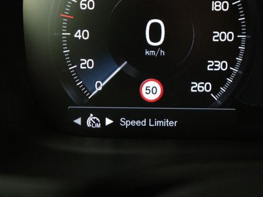 Volvo  V60 2.0 T5 Momentum | 1e eigenaar | Leder | Trekhaak | Adaptive cruise | Stoelverwarming | Carplay | ... ActivLease financial lease