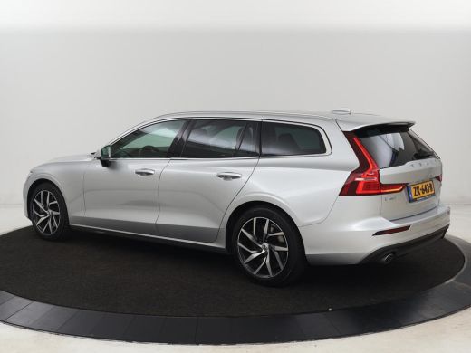 Volvo  V60 2.0 T5 Momentum | 1e eigenaar | Leder | Trekhaak | Adaptive cruise | Stoelverwarming | Carplay | ... ActivLease financial lease