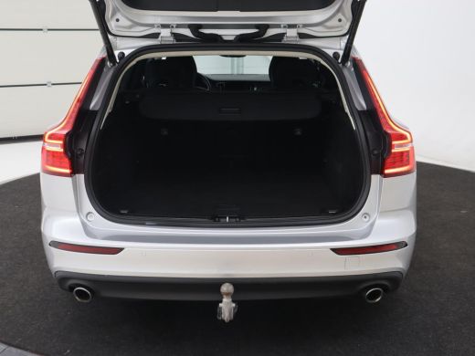 Volvo  V60 2.0 T5 Momentum | 1e eigenaar | Leder | Trekhaak | Adaptive cruise | Stoelverwarming | Carplay | ... ActivLease financial lease