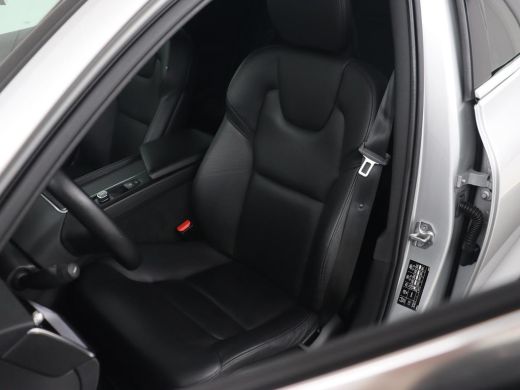 Volvo  V60 2.0 T5 Momentum | 1e eigenaar | Leder | Trekhaak | Adaptive cruise | Stoelverwarming | Carplay | ... ActivLease financial lease