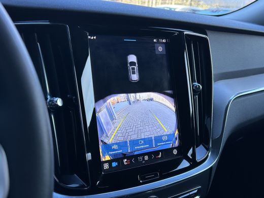 Volvo  V60 2.0 T6 Plug-in hybrid AWD Essential Bright | Trekhaak | Leder | Climate pack | BLIS | Pilot Assist | ActivLease financial lease