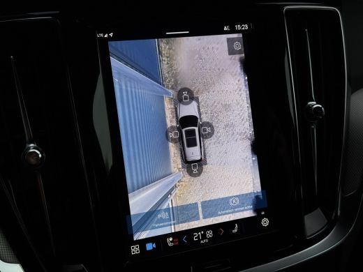 Volvo  V60 2.0 T6 Plug-in hybrid AWD Plus Dark | 360 camera | Trekhaak | Sportstoel | Harman/Kardon | Pilot ... ActivLease financial lease