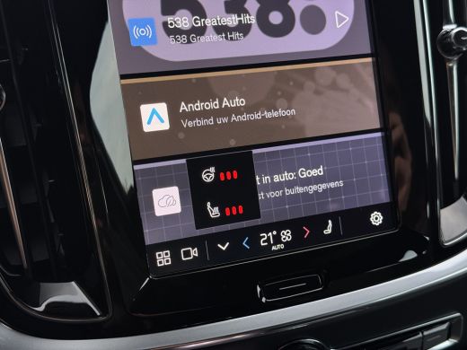 Volvo  V60 2.0 T6 Plug-in hybrid AWD Plus Dark | 360 camera | Trekhaak | Sportstoel | Harman/Kardon | Pilot ... ActivLease financial lease