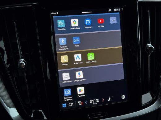 Volvo  V60 2.0 T6 Plug-in hybrid AWD Plus Dark | 360 camera | Trekhaak | Sportstoel | Harman/Kardon | Pilot ... ActivLease financial lease