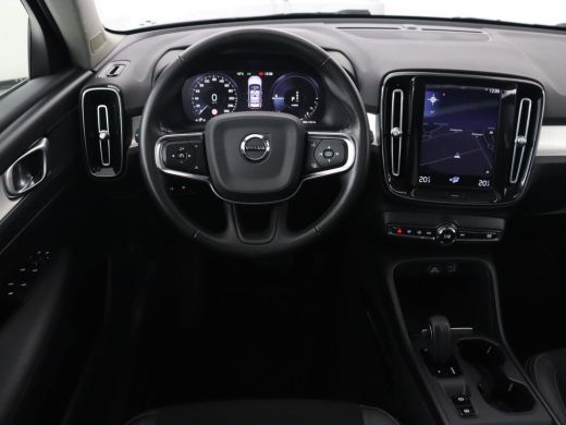 Volvo  XC40 1.5 T5 Recharge Business Pro | Panoramadak | Adaptive cruise | Camera | Carplay | Half leder | Na... ActivLease financial lease