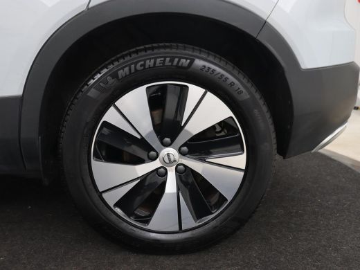 Volvo  XC40 1.5 T5 Recharge Business Pro | Panoramadak | Adaptive cruise | Camera | Carplay | Half leder | Na... ActivLease financial lease