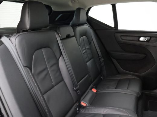 Volvo  XC40 1.5 T4 RECHARGE 211 PK AUT. INSCRIPTION + LEDER | TREKHAAK | 21 INCH | ADAPTIVE CRUISE | CAMERA ActivLease financial lease