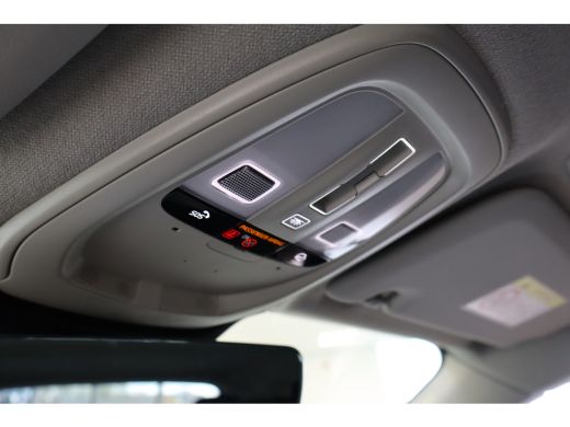 Volvo  XC40 B4 197PK Plus | Lounge Pack | 360&deg; | 20" | Leder | Privacy glas ActivLease financial lease