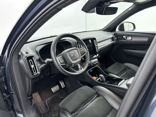 Volvo  XC40 Recharge Twin Pro | 19" Allseason | Panoramadak | Leder / Nubuck | Trekhaak | 360 Camera | Harman... ActivLease financial lease