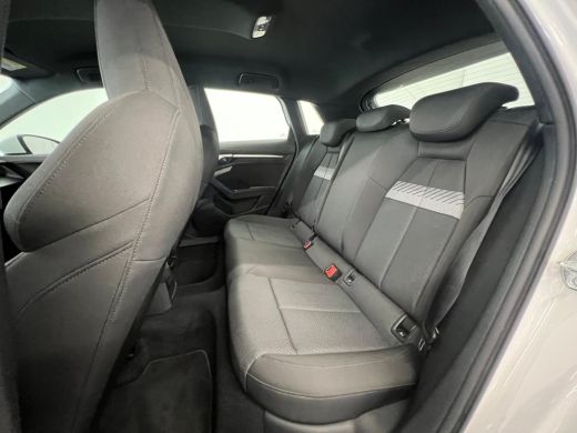 Audi A3 Sportback 40 TFSI e Business edition | Apple Carplay/Android Auto | Cruise control adaptief | Par... ActivLease financial lease