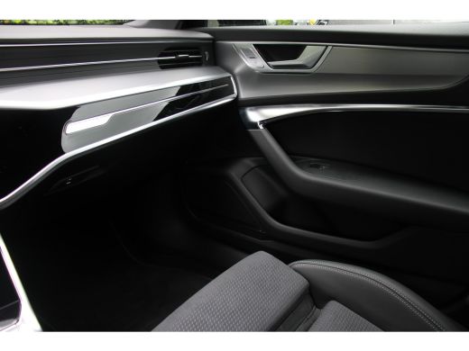 Audi A6 Avant 55 TFSIe Quattro S Competition | DEALER OH! | PANODAK | LED | ADAPTIVE CRUISE | ELEKTR TREK... ActivLease financial lease