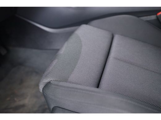 Audi Q3 35 TFSI Advanced edition | LED | Cruise Adaptive | Sportstoelen | Camera | Clima | Keyless | Navi... ActivLease financial lease