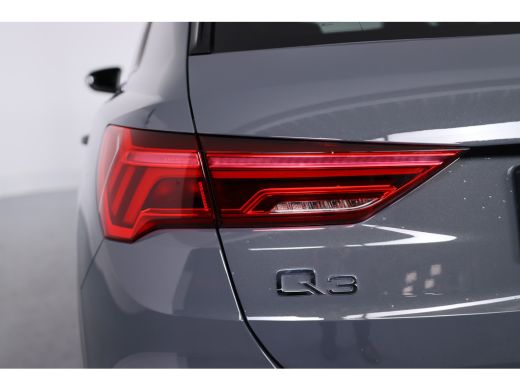 Audi Q3 35 TFSI Advanced edition | LED | Cruise Adaptive | Sportstoelen | Camera | Clima | Keyless | Navi... ActivLease financial lease