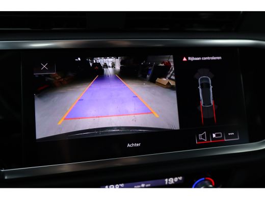 Audi Q3 35 TFSI Advanced edition | LED | Cruise Adaptive | Sportstoelen | Camera | Clima | Keyless | Navi... ActivLease financial lease