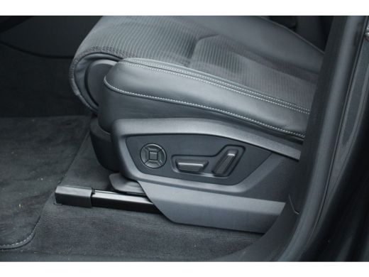 Audi Q8 60 TFSI e quattro Pro Line S Competition | Plus Carbon pakket | Audi Sport 23-Inch | Bang en Oluf... ActivLease financial lease