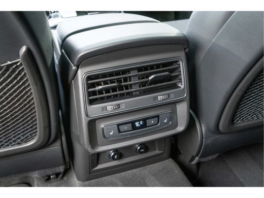 Audi Q8 60 TFSI e quattro Pro Line S Competition | Valcona| Panodak| Head up| 23 inch| Trekhaak| ActivLease financial lease