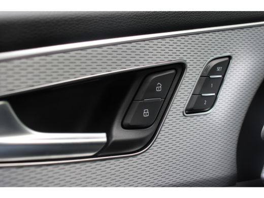 Audi Q8 60 TFSIe quattro S Competition | FACELIFT! | FULL OPTION! | PANODAK | 360 CAMERA | MEMORY SEATS +... ActivLease financial lease