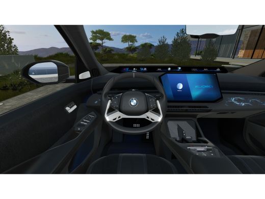 BMW iX3 50 xDrive M Sport / Panoramadak / Trekhaak / M Sportstoelen /  Parking Assistant Professional / S... ActivLease financial lease