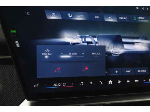 BMW iX3 50 xDrive M Sport / Panoramadak / Trekhaak / M Sportstoelen / Parking Assistant Professional / St... ActivLease financial lease