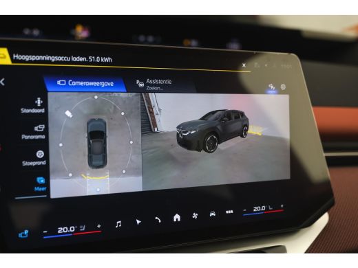 BMW iX3 50 xDrive M Sport / Panoramadak / Trekhaak / Parking Assistant Professional / Stuurverwarming / H... ActivLease financial lease