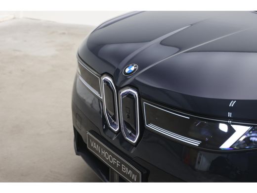 BMW iX3 50 xDrive M Sport / Panoramadak / Trekhaak / Parking Assistant Professional / Stuurverwarming / H... ActivLease financial lease