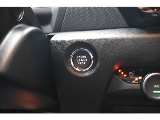 Citroën C4 1.2 Hybrid 145pk Collection Automaat DEMO-DEAL! | Stoelverwarming | Voorruitverwarming | Climate ... ActivLease financial lease