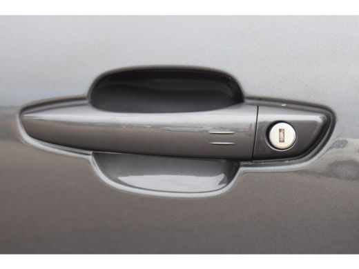 Citroën C5 Aircross 1.2 PURETECH 130PK SHINE AUTOMAAT / NAVI / LEDER / CLIMA / FULL-LED / PDC / 19" LMV / CAMERA / KE... ActivLease financial lease