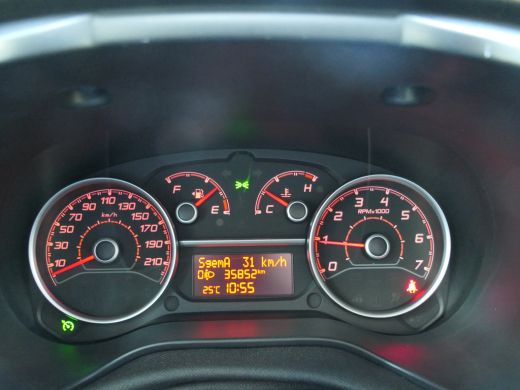 Fiat Doblò 1.6 MJ L1H1 | 105pk | Imperiaal | Cruise Control | Trekhaak | Lage Km-Stand! ActivLease financial lease