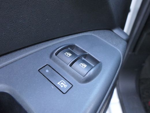 Fiat Doblò 1.6 MJ L1H1 | 105pk | Imperiaal | Cruise Control | Trekhaak | Lage Km-Stand! ActivLease financial lease