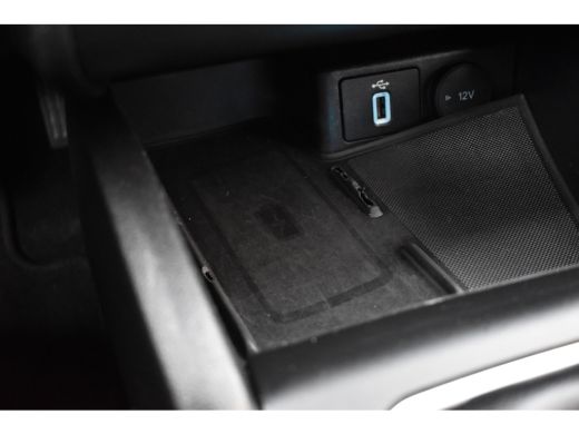 Ford Focus 1.0 125PK EcoBoost HYBRID BUSINESS CAMERA/NAVI/STUURVERW. ActivLease financial lease